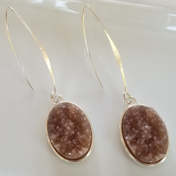 MODA ME COUTURE Jewelry - DRUZY DROP Earrings